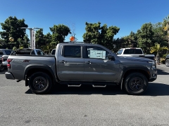 New 2025 Nissan Frontier Crew Cab 4x4 PRO-4X at Kama'aina Nissan near Hilo, HI