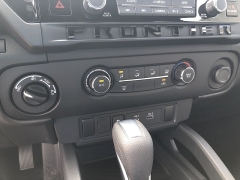 New 2026  Nissan Frontier Crew Cab 4x4 SV at IK Auto Group near Hilo&comma; HI