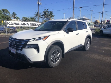 2026 Nissan Rogue S's photo