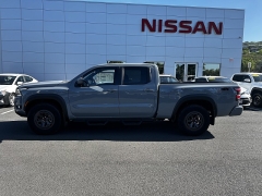 New 2025 Nissan Frontier Crew Cab 4x4 Long Bed PRO-4X at Kama'aina Nissan near Hilo, HI