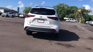 Used 2023  Toyota Highlander XLE FWD at IK Auto Group near Hilo&comma; HI