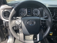 Used 2023  Toyota Tacoma 4WD Double Cab 6' Bed V6 AT &lpar;Natl&rpar; at IK Auto Group near Hilo&comma; HI