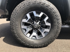 Used 2023  Toyota Tacoma 4WD Double Cab 6' Bed V6 AT &lpar;Natl&rpar; at IK Auto Group near Hilo&comma; HI