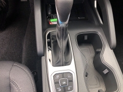 New 2026  Nissan Frontier Crew Cab 4x4 SV at IK Auto Group near Hilo&comma; HI