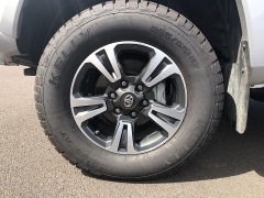 Used 2018  Toyota Tacoma 4WD Double Cab TRD Off-Road Auto at Kama'aina Nissan near Hilo, HI