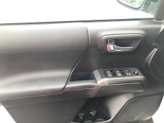 Used 2019  Toyota Tacoma 4WD Double Cab TRD Off-Road Auto at Kona Nissan near Kailua Kona&comma; HI
