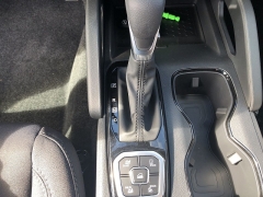 New 2026  Nissan Frontier Crew Cab 4x4 SV at IK Auto Group near Hilo&comma; HI