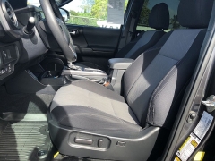 Used 2020  Toyota Tacoma 4WD Double Cab TRD Sport Auto at Kona Nissan near Kailua Kona, HI