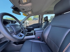 Used 2025  Ford Super Duty F-350 4WD LARIAT Crew Cab SRW 8' Box at Kama'aina Nissan near Hilo&comma; HI