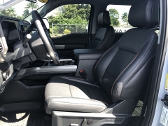Used 2025  Ford Super Duty F-350 4WD LARIAT Crew Cab SRW 8' Box at IK Auto Group near Hilo&comma; HI
