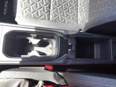 New 2025 Nissan Kicks SV AWD at Kama'aina Nissan near Hilo, HI