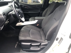 Used 2016  Toyota Prius 5d Hatchback Three at Kona Nissan near Kailua Kona&comma; HI