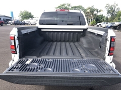 Used 2024  Nissan Frontier Crew Cab 4x4 SL at Kona Nissan near Kailua Kona&comma; HI
