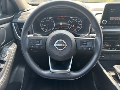 Used 2024  Nissan Rogue FWD SV at IK Auto Group near Hilo&comma; HI
