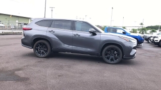 Used 2022  Toyota Highlander L FWD at Kama'aina Nissan near Hilo&comma; HI