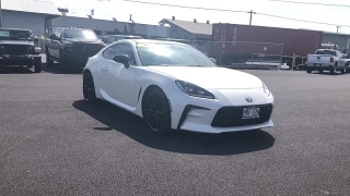 Used 2022  Toyota GR86 Premium Manual at Kona Nissan near Kailua Kona&comma; HI