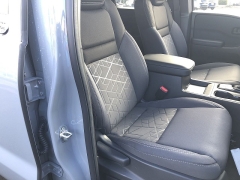 New 2026  Nissan Frontier Crew Cab 4x4 SV at IK Auto Group near Hilo&comma; HI