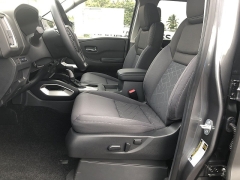 New 2025 Nissan Frontier Crew Cab 4x4 SV at Kama'aina Nissan near Hilo, HI