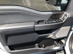 Used 2025  Ford Super Duty F-350 4WD LARIAT Crew Cab SRW 8' Box at IK Auto Group near Hilo&comma; HI