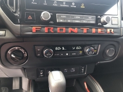 New 2026  Nissan Frontier Crew Cab 4x4 PRO-4X w&sol;R Package at Kama'aina Nissan near Hilo&comma; HI