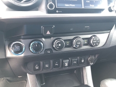 Used 2020 Toyota Tacoma 4WD Double Cab TRD Sport Longbed at Kama'aina Nissan near Hilo, HI