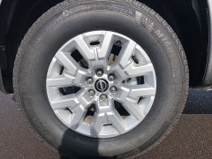 Used 2024  Nissan Frontier Crew Cab 4x4 SV at IK Auto Group near Hilo, HI