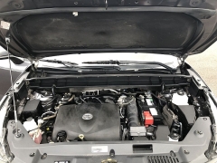 Used 2022  Toyota Highlander L FWD at Kama'aina Nissan near Hilo&comma; HI