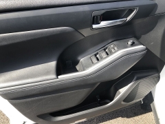 Used 2023  Toyota Highlander XLE FWD at IK Auto Group near Hilo&comma; HI