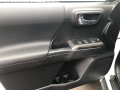Used 2022  Toyota Tacoma 4WD TRD Off Road Double Cab 5ft Bed V6 AT at Kama'aina Nissan near Hilo&comma; HI