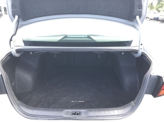 Used 2022  Nissan Altima 2&period;0 SR Sedan at Kona Nissan near Kailua Kona&comma; HI