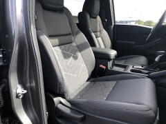 New 2026  Nissan Frontier Crew Cab 4x4 SV at IK Auto Group near Hilo&comma; HI