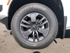 New 2026  Nissan Frontier Crew Cab 4x4 Long Bed SV at IK Auto Group near Hilo&comma; HI