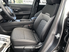 New 2025 Nissan Kicks SV FWD at Kona Nissan near Kailua Kona, HI