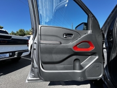 New 2025 Nissan Frontier Crew Cab 4x4 PRO-4X at Kama'aina Nissan near Hilo, HI
