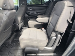 Used 2018  Chevrolet Traverse 4d SUV FWD LT Cloth w/1LT at Kama'aina Nissan near Hilo, HI