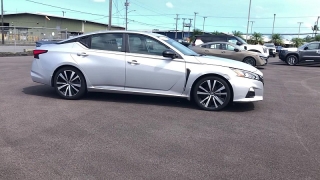 Used 2022  Nissan Altima 2&period;0 SR Sedan at Kona Nissan near Kailua Kona&comma; HI