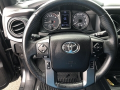 Used 2021  Toyota Tacoma 4WD TRD Sport Double Cab 6ft Bed V6 AT at Kama'aina Nissan near Hilo&comma; HI