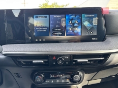 New 2026  Nissan Kicks SV FWD at Kama'aina Nissan near Hilo&comma; HI