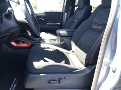 New 2025 Nissan Frontier Crew Cab 4x4 PRO-4X at Kama'aina Nissan near Hilo, HI