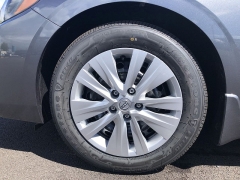 New 2025 Nissan Sentra S CVT at Kama'aina Nissan near Hilo, HI
