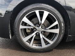 Used 2016  Nissan Maxima 4d Sedan SL at IK Auto Group near Hilo&comma; HI