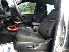 New 2026  Nissan Frontier Crew Cab 4x4 PRO-4X w&sol;R Package at Kama'aina Nissan near Hilo&comma; HI