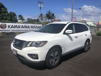 2017 Nissan Pathfinder SV