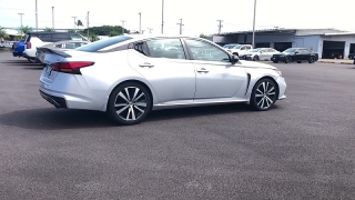 Used 2022  Nissan Altima 2&period;0 SR Sedan at Kona Nissan near Kailua Kona&comma; HI