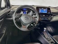 Used 2018  Toyota C-HR 4d SUV XLE at Graham Auto Mall near Mansfield&comma; OH