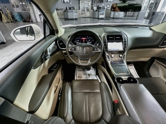 Used 2019  Lincoln Nautilus 4d SUV FWD Reserve 2&period;0L at Graham Auto Mall near Mansfield&comma; OH