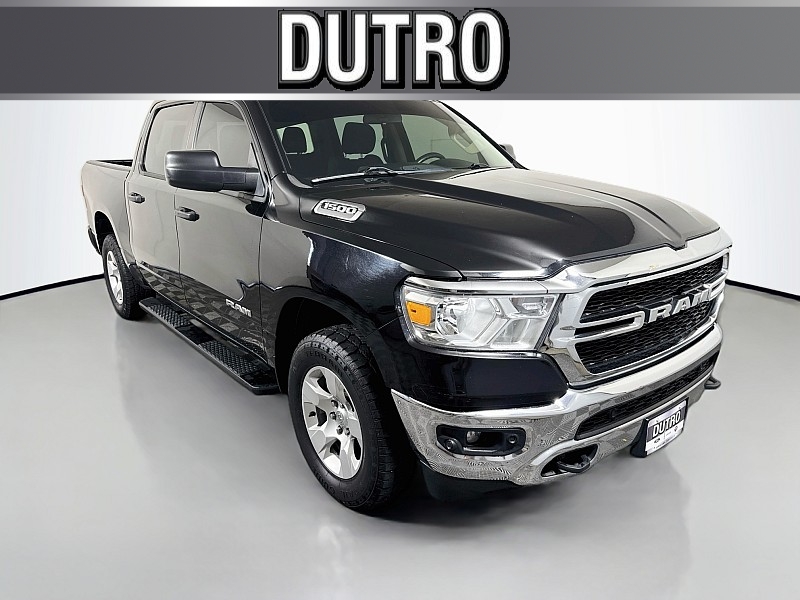Used 2020  Ram 1500 4WD Crew Cab Tradesman at Graham Auto Mall near Mansfield&comma; OH