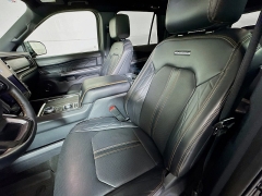 Used 2024  Ford Expedition Max Platinum 4x4 at Graham Auto Mall near Mansfield&comma; OH