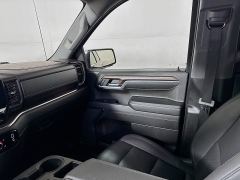 Used 2024  GMC Sierra 1500 4WD Crew Cab 147" SLT at Graham Auto Mall near Mansfield&comma; OH