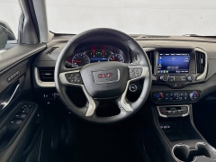 Used 2024  GMC Terrain AWD 4dr SLT at Graham Auto Mall near Mansfield, OH